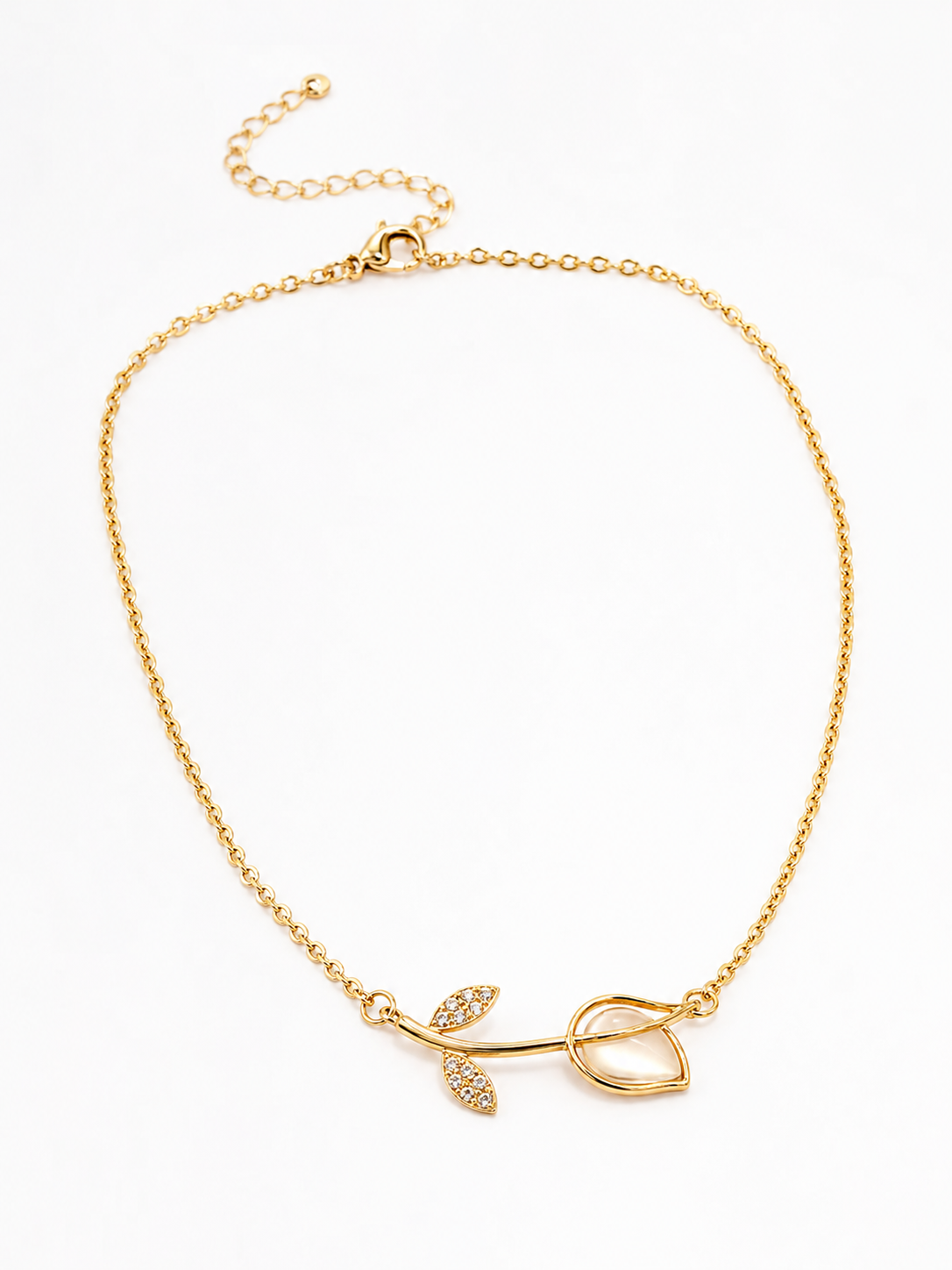 Tulia Necklace