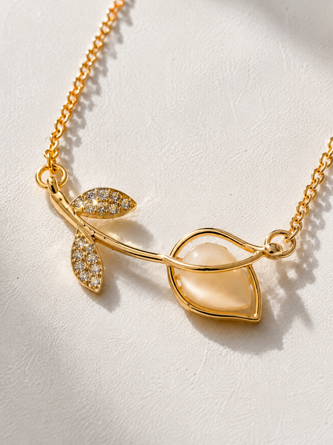 Tulia Necklace