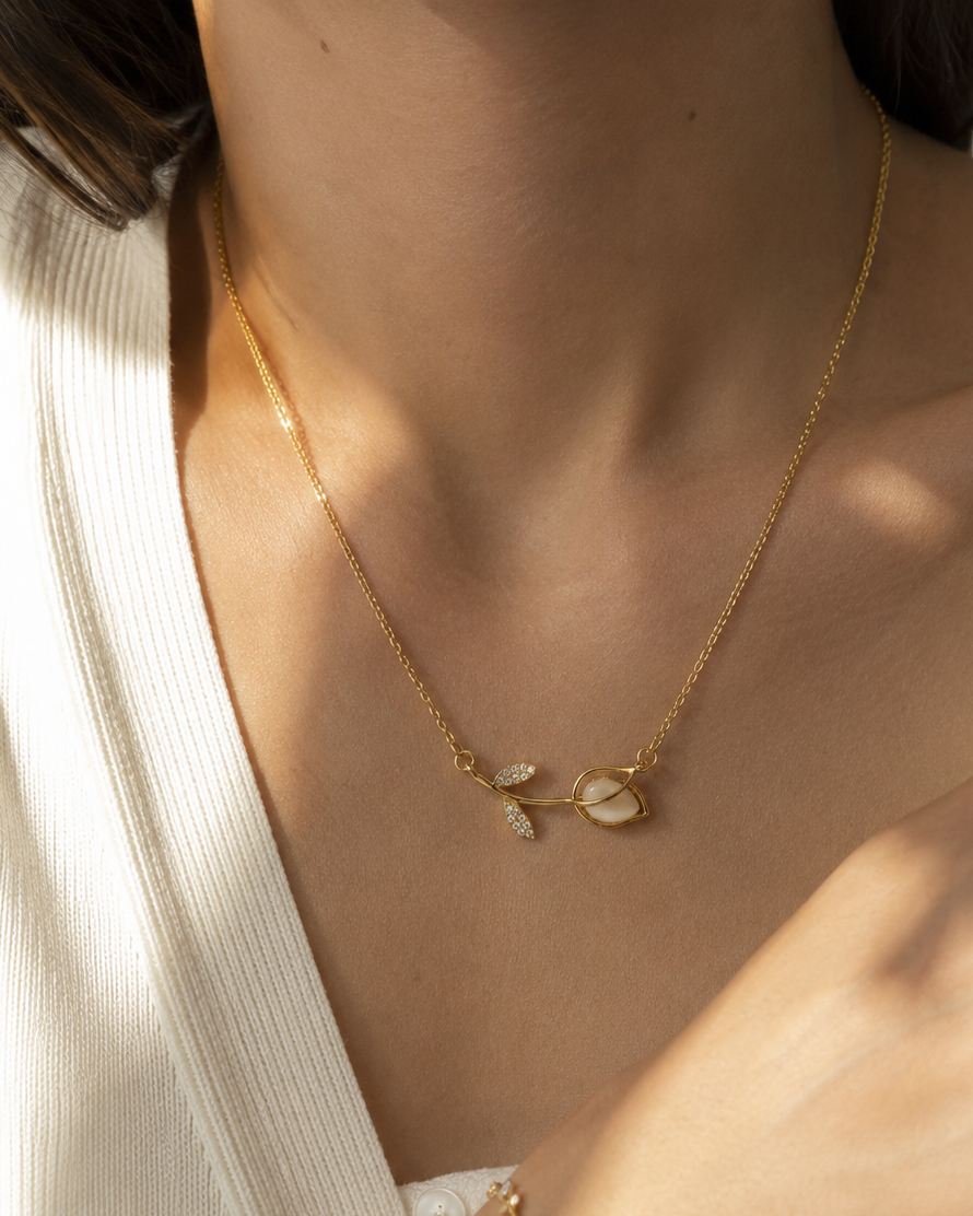 Tulia Necklace